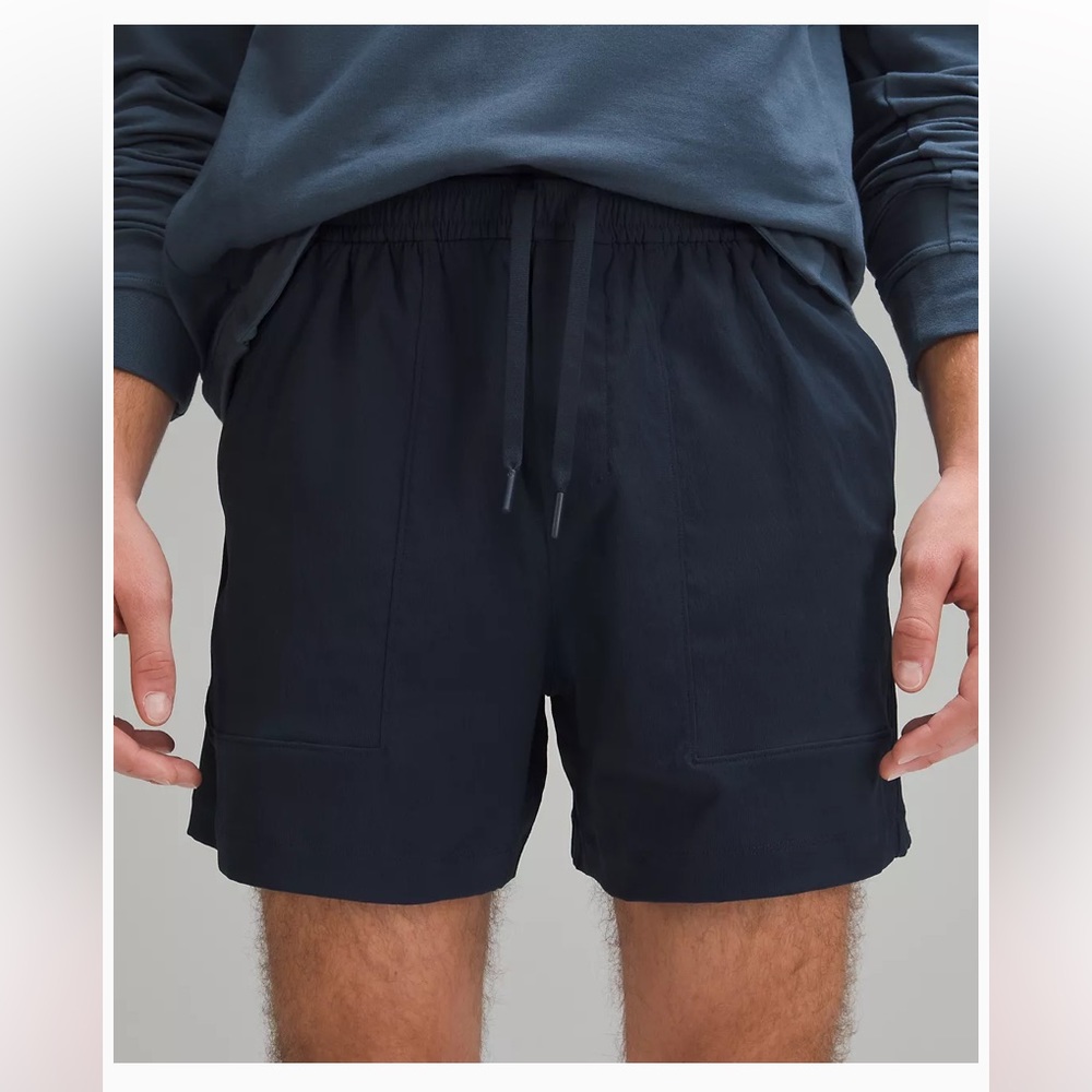 NWT Lululemon Bowline Short 5” Woven